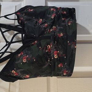 Torrid sz 2 Skull Camo Wireless Cage Front Bikini Bathing Swim Suit Top 2X
